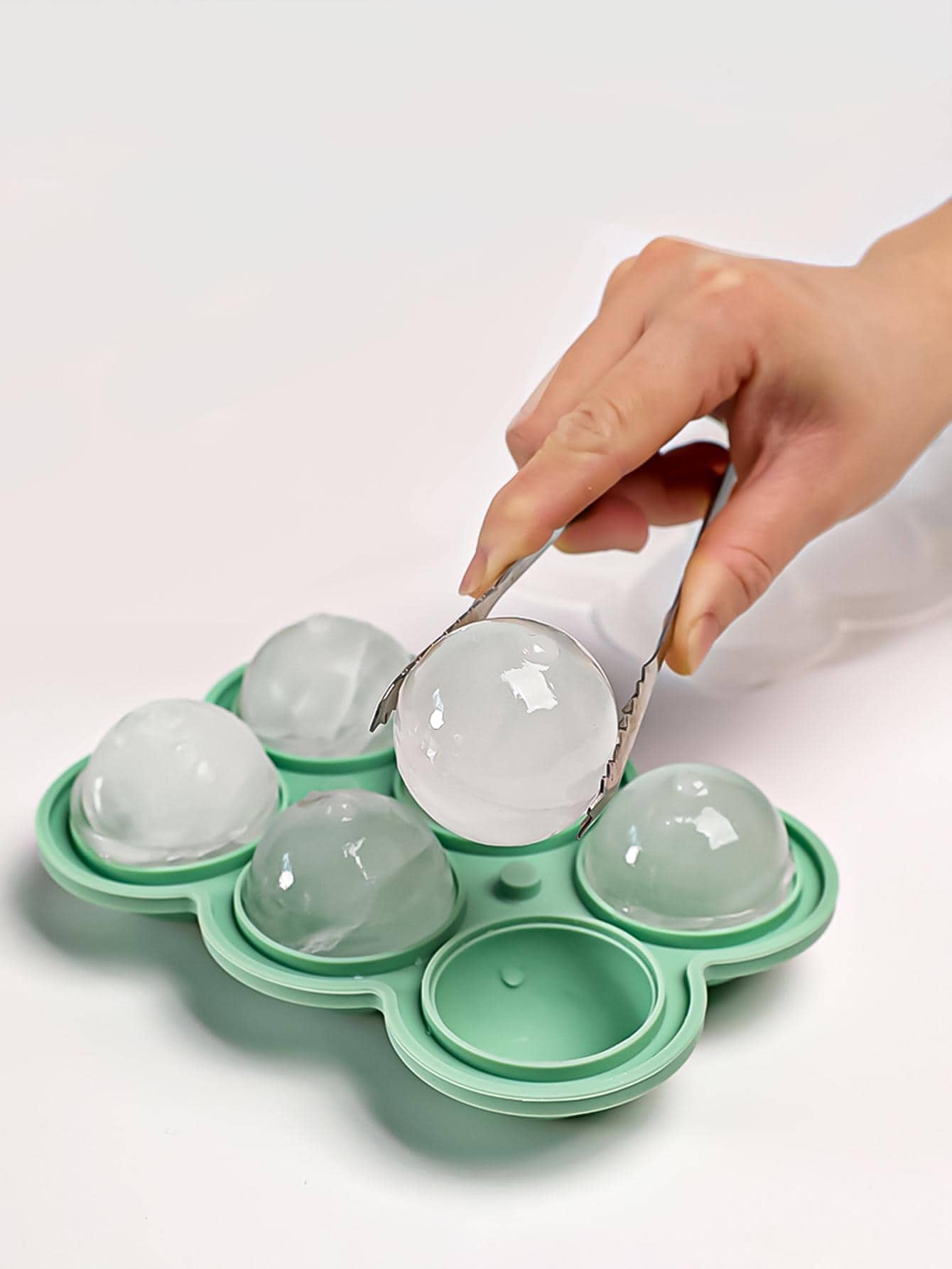 1pc Silicone 6-Cavity Ice Ball - Silicone Mold Tray recensione e prezzo