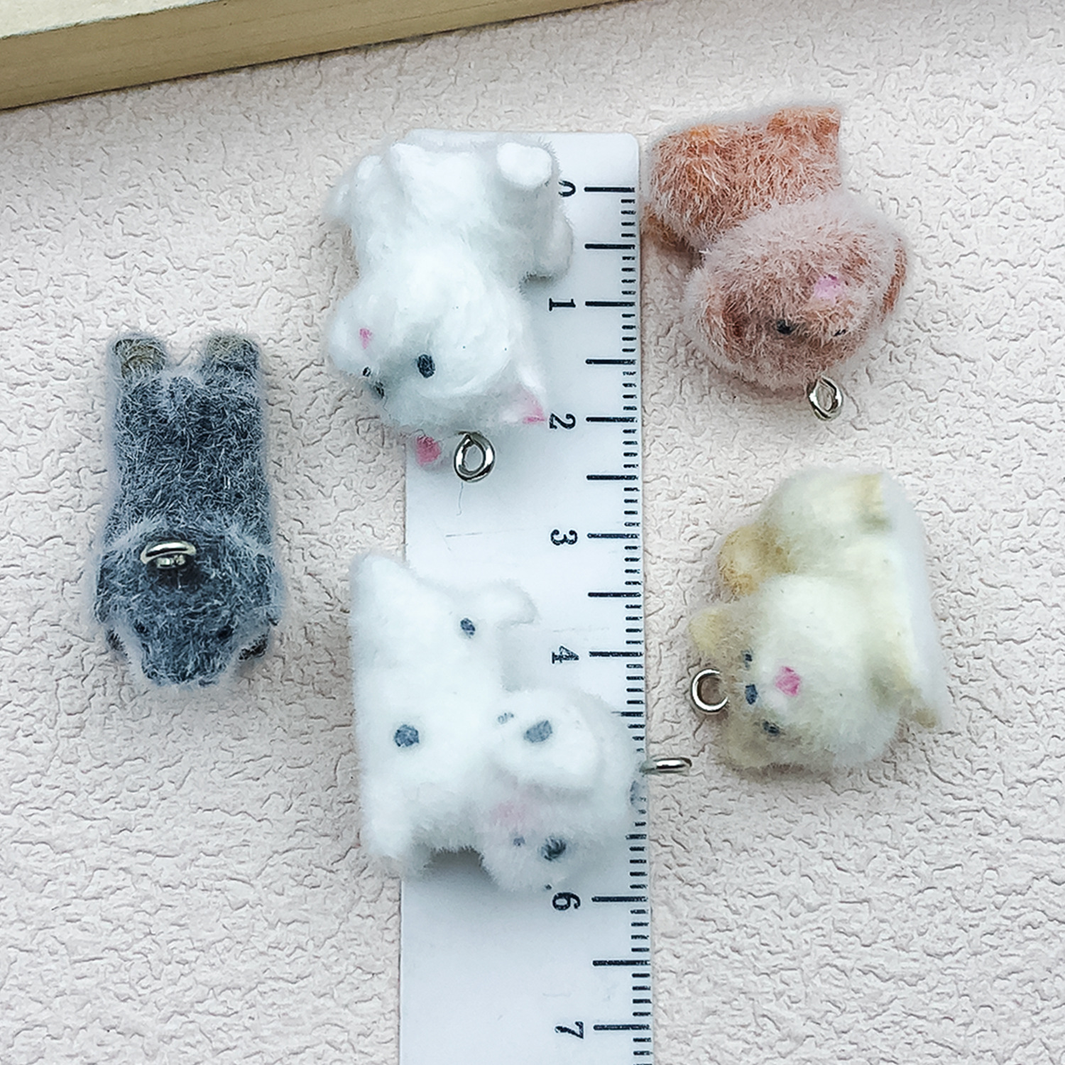 5pcs&1pc Flocked Resin Animal  - Resin Craft Material recensione e prezzo