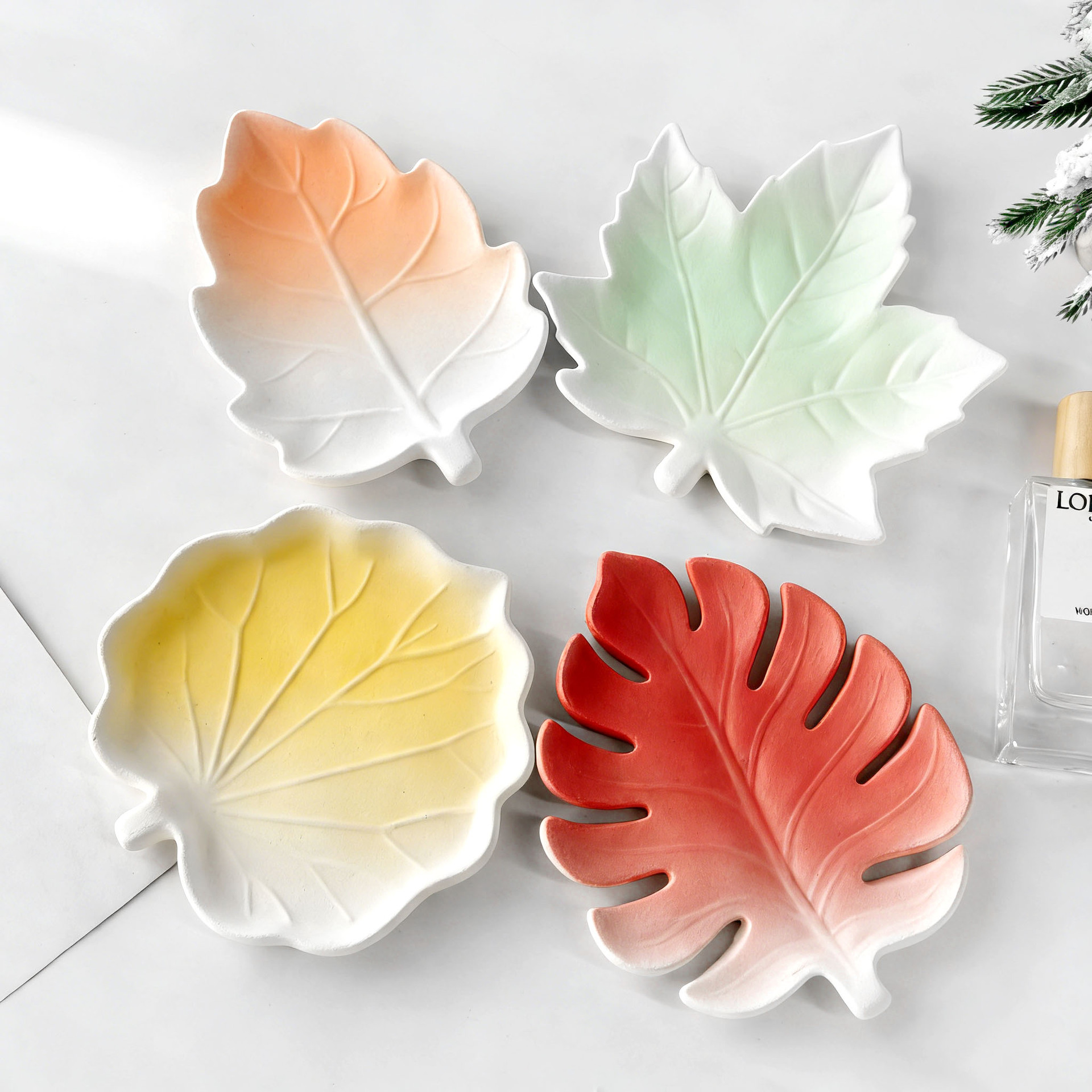 DIY Gypsum Form Leaf Coaster S - Serving Tray Mold recensione e prezzo