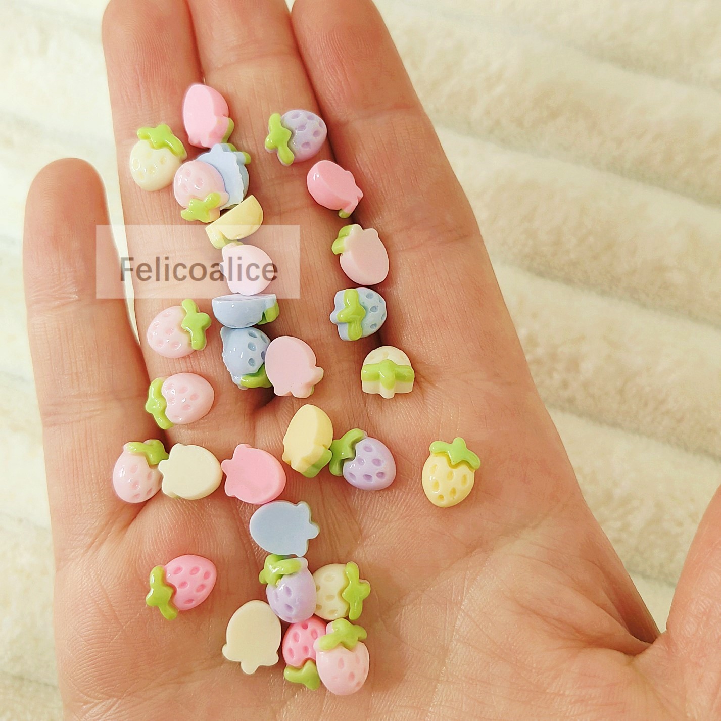 30Pcs New Cute Resin Mini Smal - Flower Preservation Resin recensione e prezzo